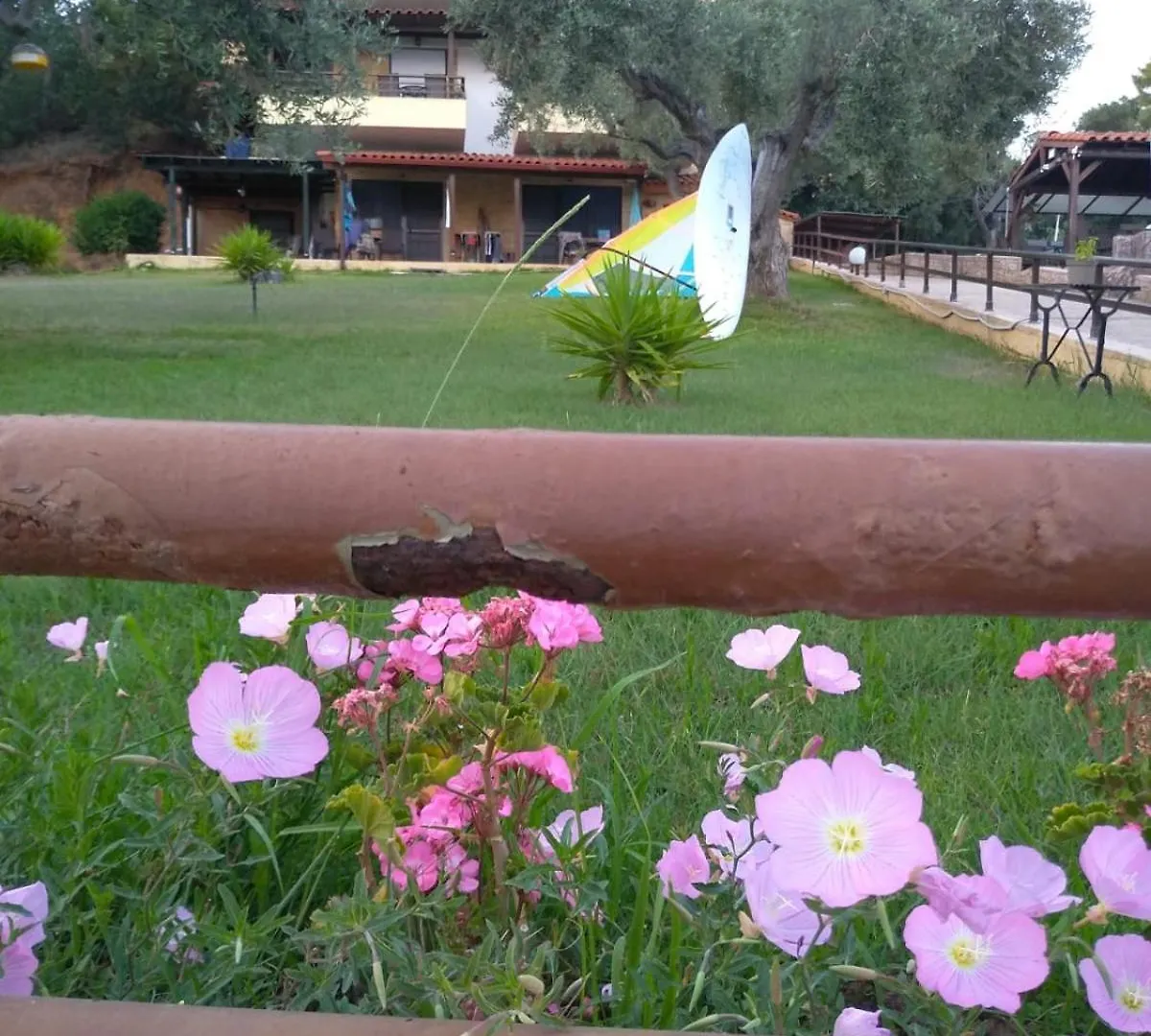 Bambola Apartments Nea Moudania