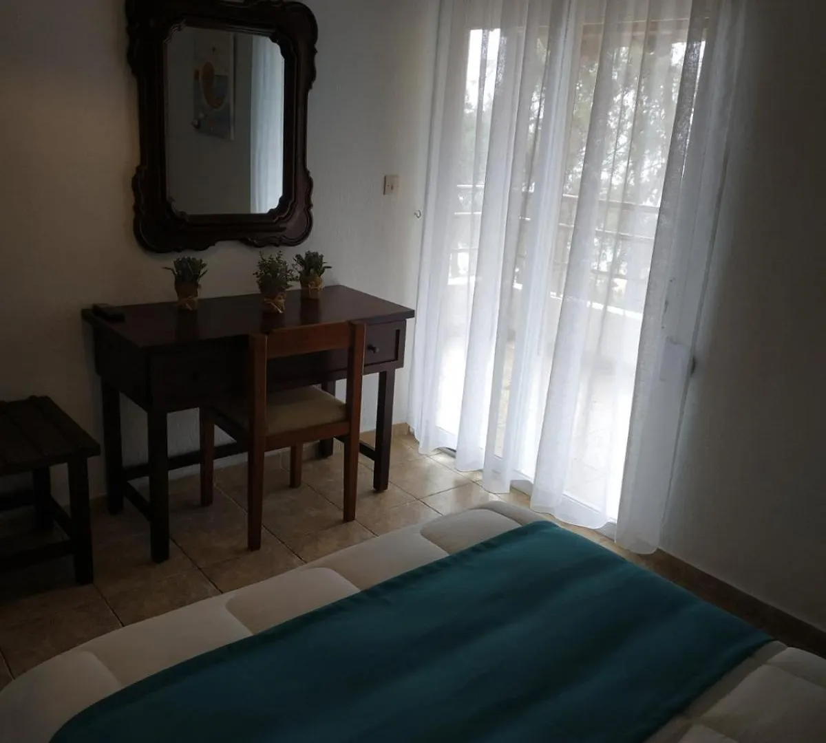 Bambola Apartments Nea Moudania